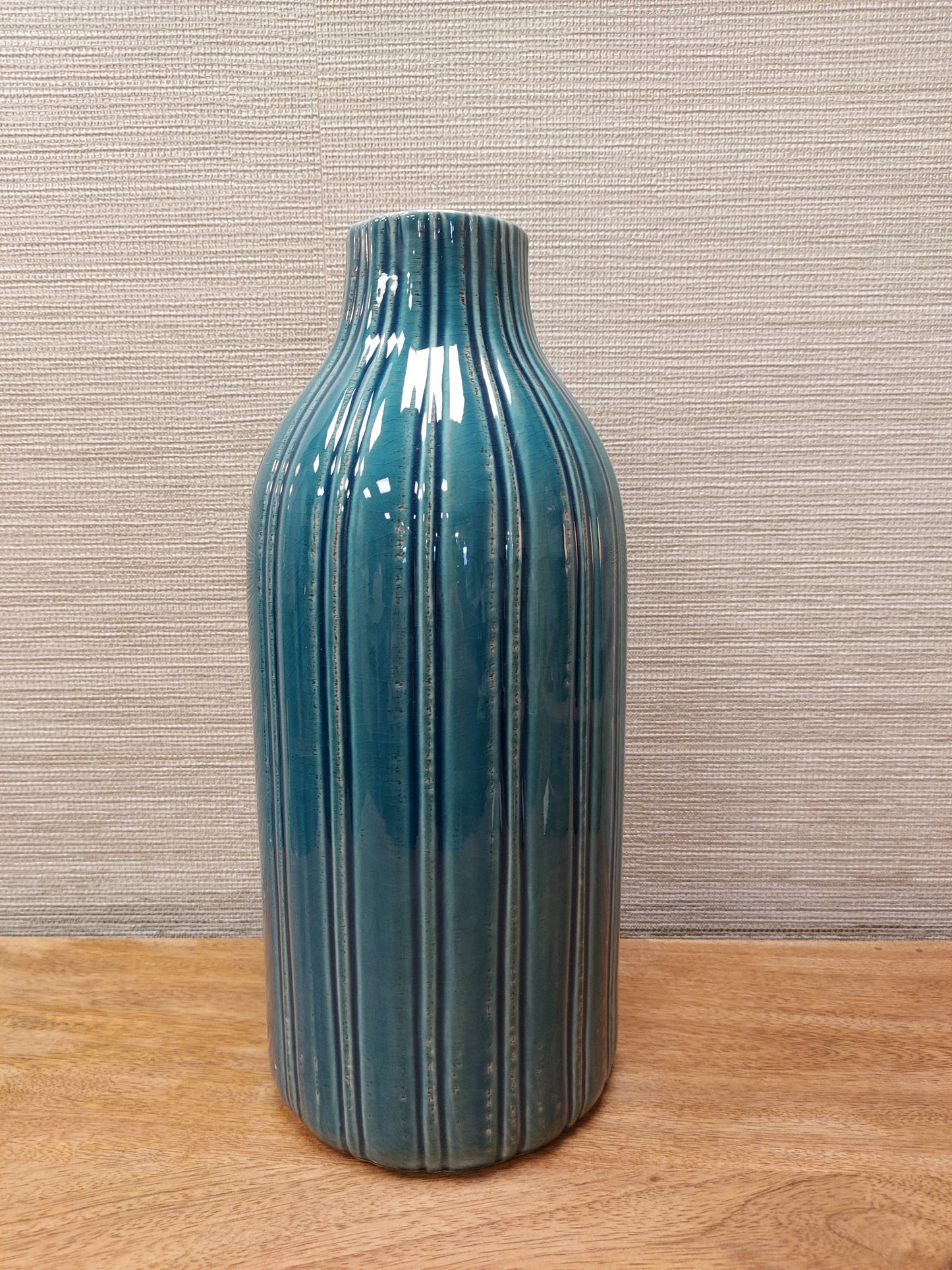 Blue ceramic vase 000