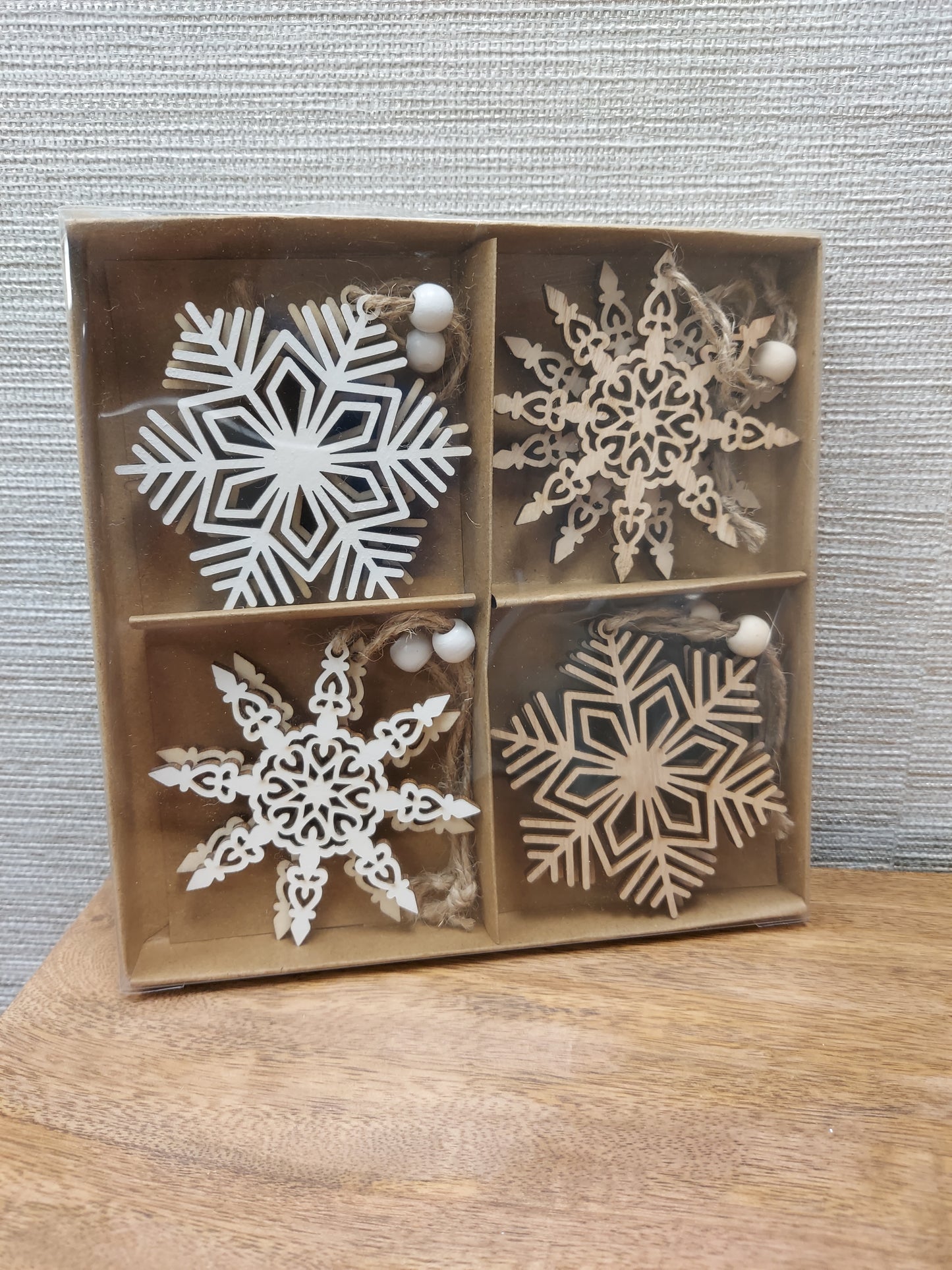 Set Of 8 Wooden Snowflake Hanging Deco