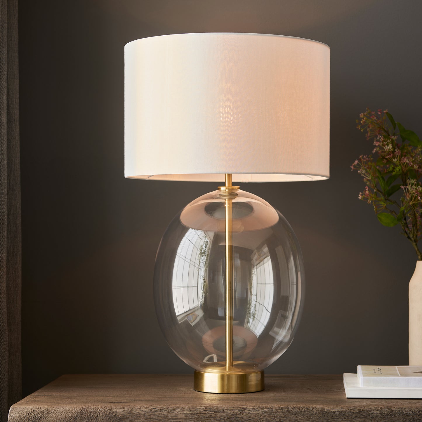 Kelda Oval Table Lamp Satin Brass Vintage White