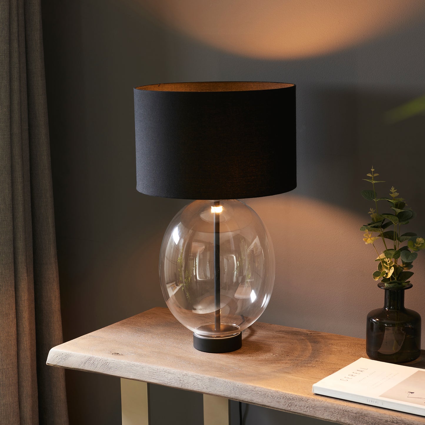 Kelda Oval Table Lamp Clear Glass Black