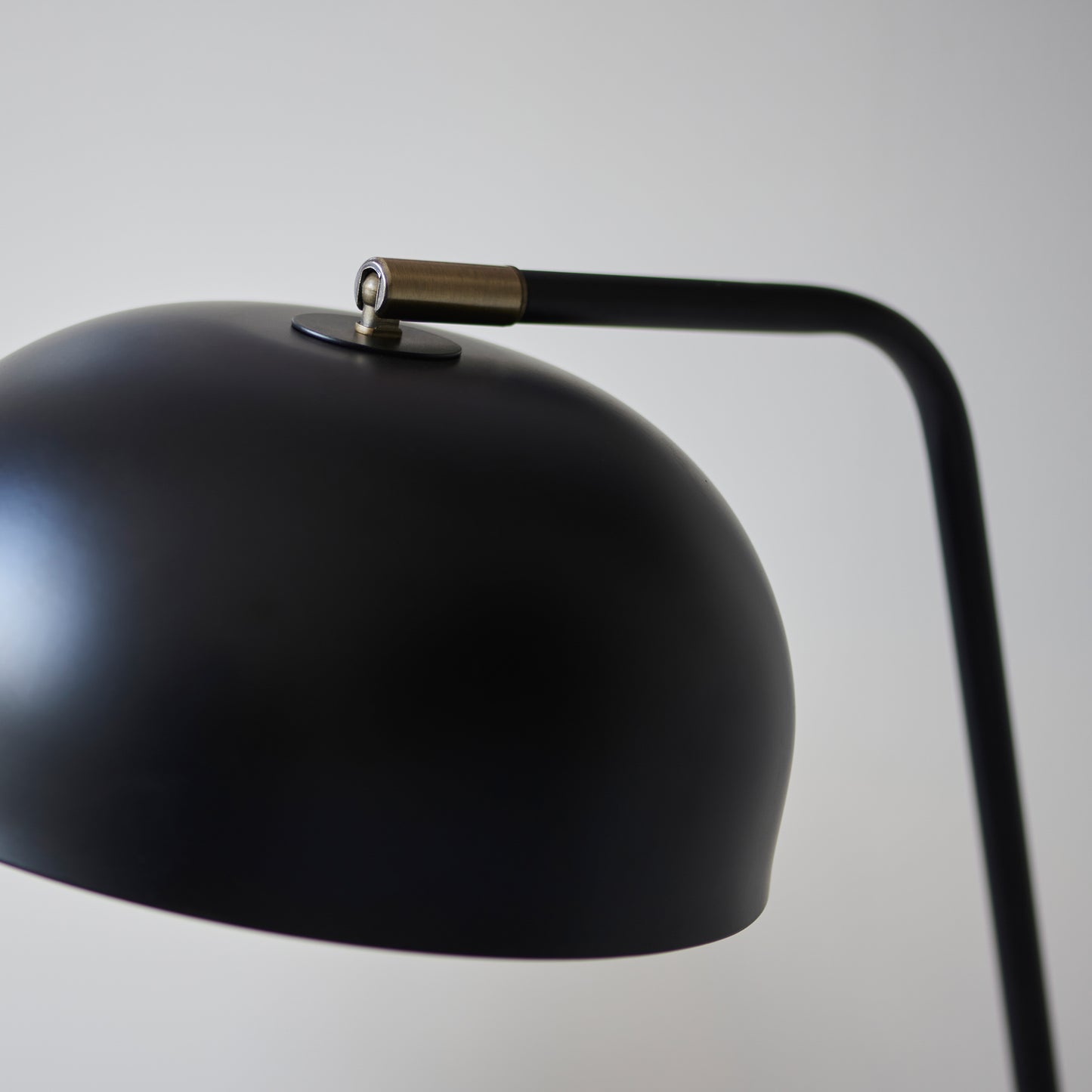 Brair 1 Table Lamp Matt Black & Antique Brass