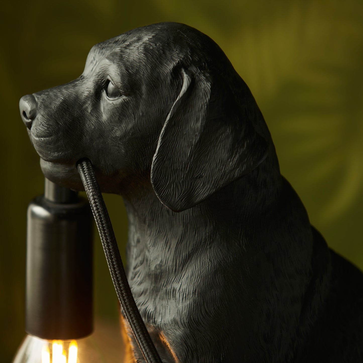 Labrador Puppy Table Lamp Black