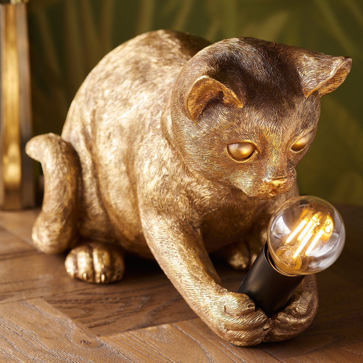 Kitten Table Lamp Vintage Gold